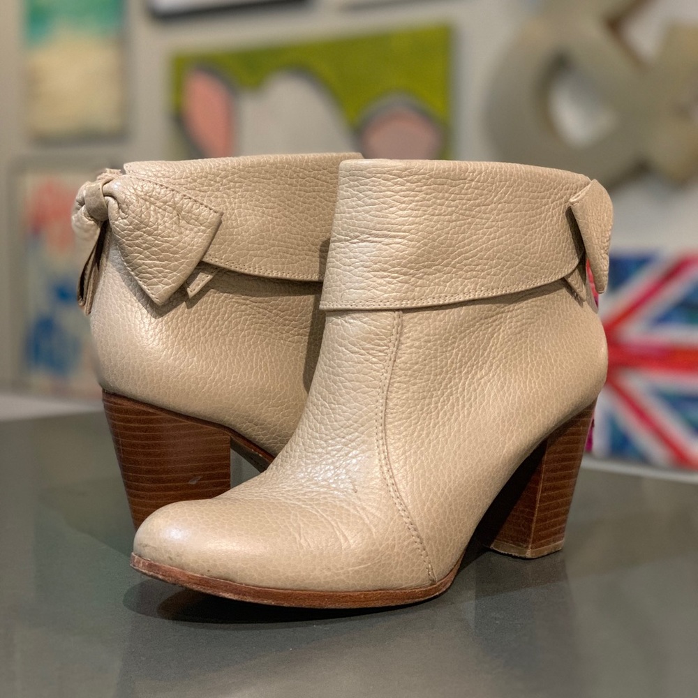 Kate Spade Bow Booties - 7.5